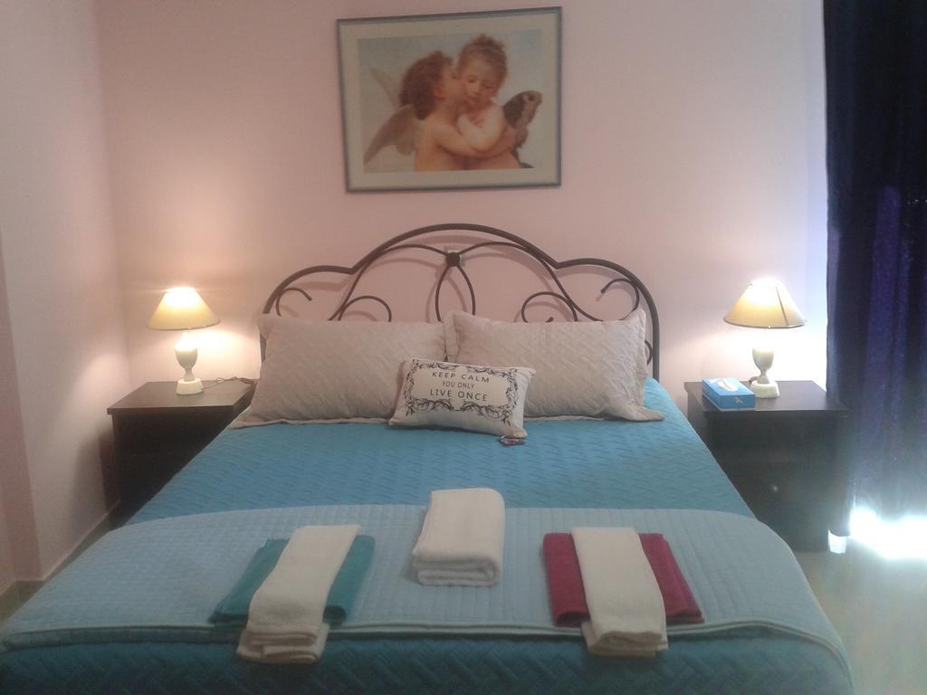 Super 36Sqm Junior Suite In Luxurious Picturesque Area Пирея Екстериор снимка