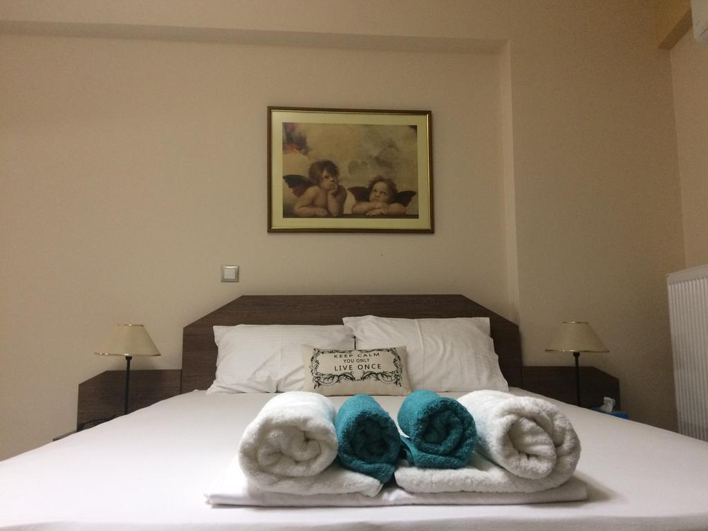 Super 36Sqm Junior Suite In Luxurious Picturesque Area Пирея Екстериор снимка